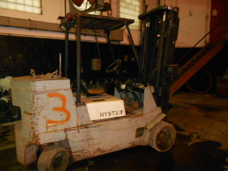 Hyster 1996 S120XL2 12000 LB Hard Rubber Lift Truck